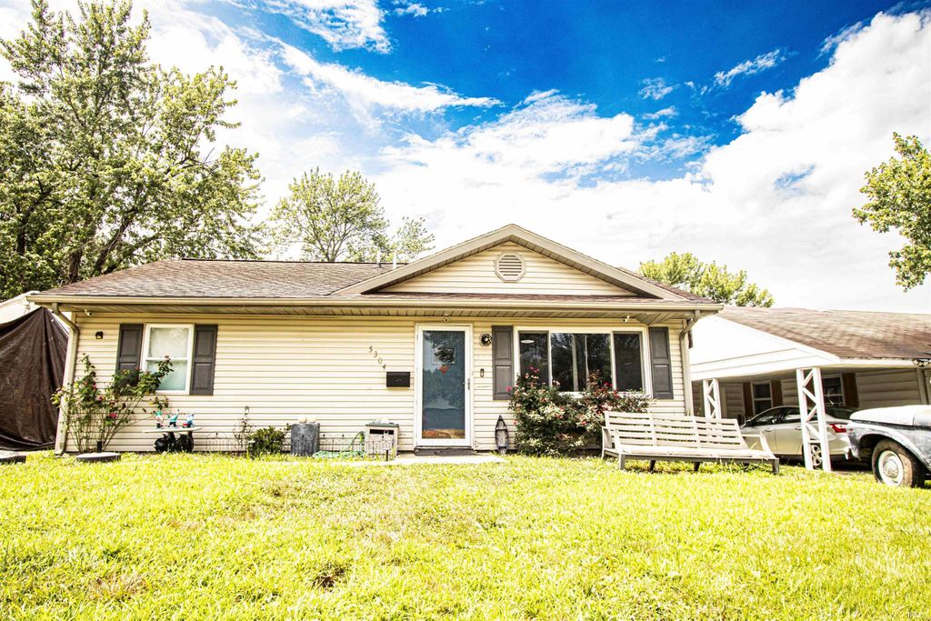 5304 Warren Drive, Evansville, IN 47710