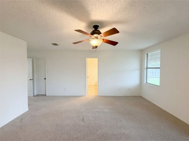 5145 Cliff Oaks Drive, Fort Worth, TX 76179