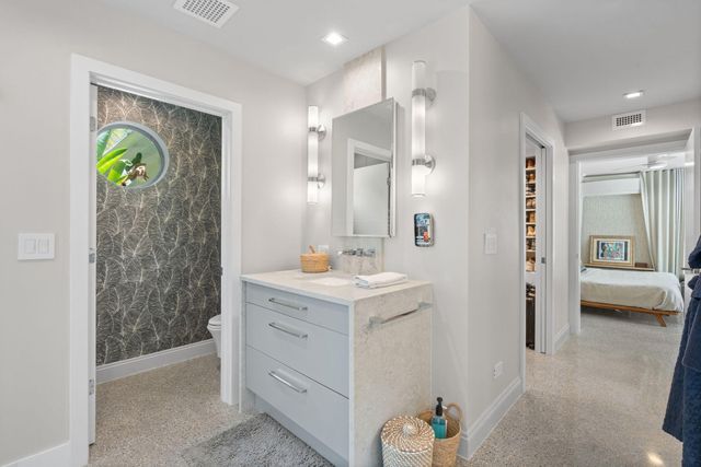 1500 MIDDLE RIVER Drive, Fort Lauderdale, FL 33304