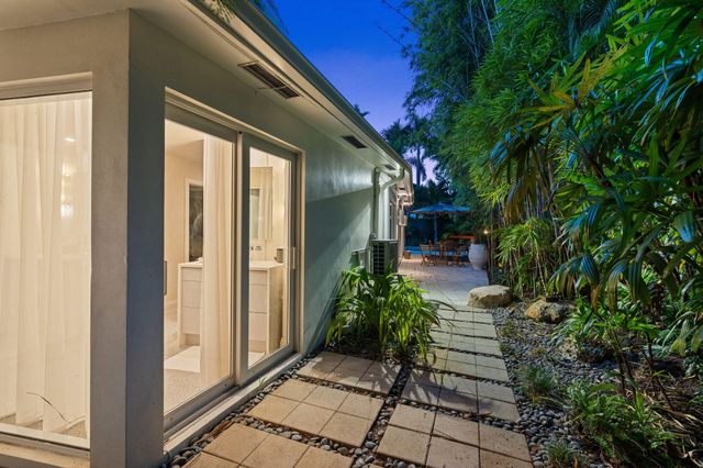 1500 MIDDLE RIVER Drive, Fort Lauderdale, FL 33304