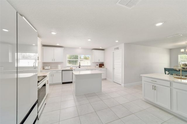 11267 NW 4TH STREET, Ocala, FL 34482