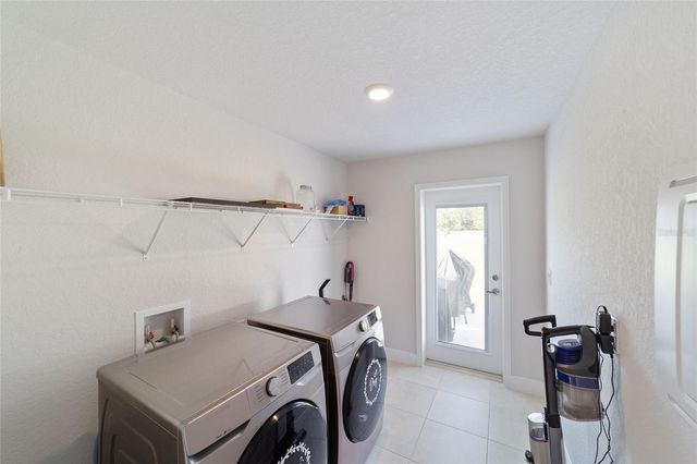 11267 NW 4TH STREET, Ocala, FL 34482