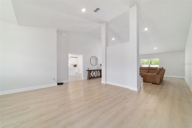 11267 NW 4TH STREET, Ocala, FL 34482