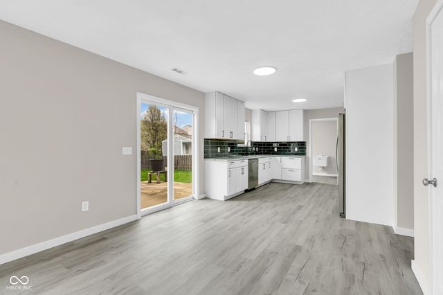 11218 Hylas Drive, Noblesville, IN 46060