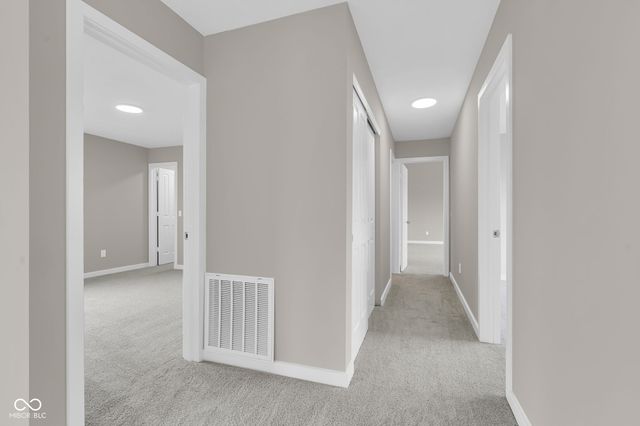 11218 Hylas Drive, Noblesville, IN 46060