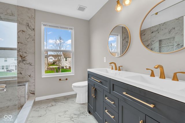 11218 Hylas Drive, Noblesville, IN 46060