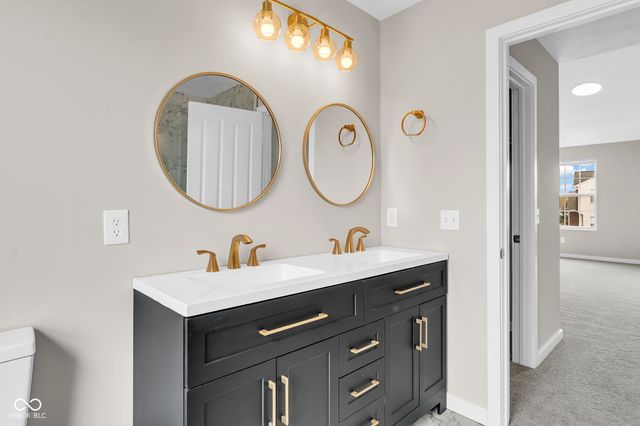 11218 Hylas Drive, Noblesville, IN 46060