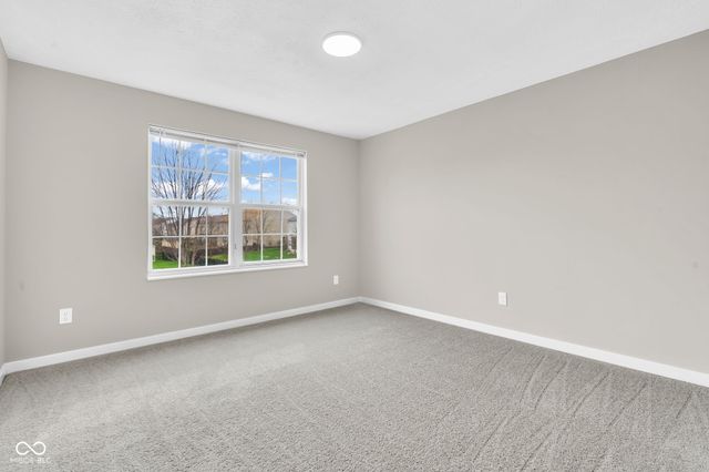 11218 Hylas Drive, Noblesville, IN 46060