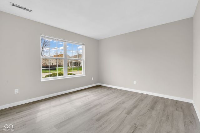 11218 Hylas Drive, Noblesville, IN 46060