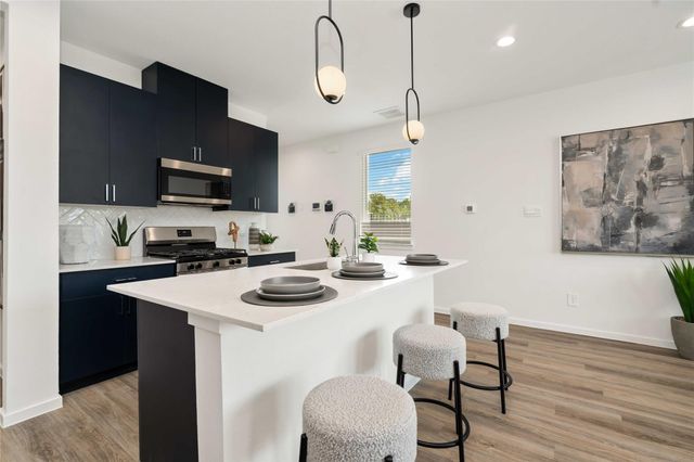 7717 Inwood Hills Lane, Houston, TX 77088