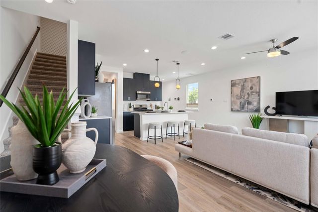 7717 Inwood Hills Lane, Houston, TX 77088