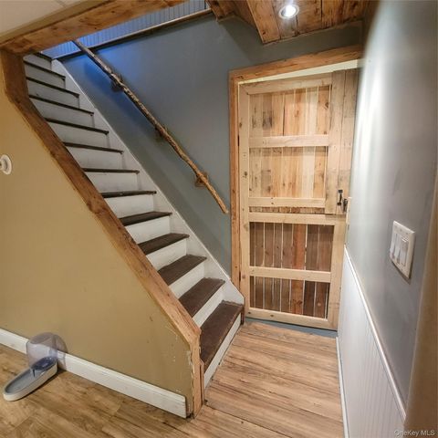 13 Lakeview Drive, Warwick, NY 10990