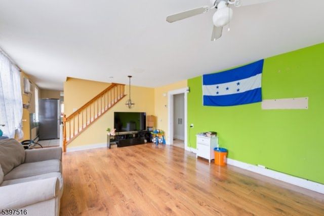 7 Corwin St, Roxbury Twp., NJ 07847