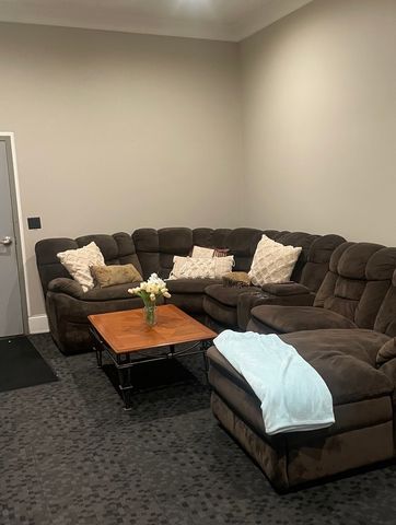 10332 S Western Avenue 3, Chicago, IL 60643