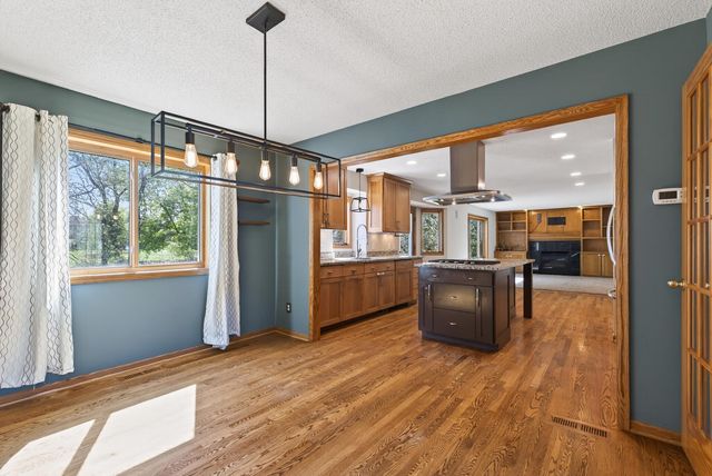 4696 Weston Hills Drive, Eagan, MN 55123
