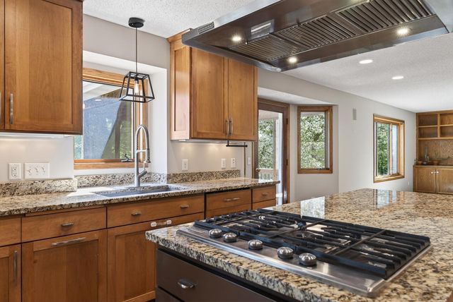 4696 Weston Hills Drive, Eagan, MN 55123