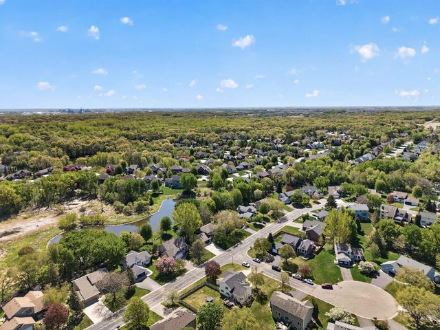 4696 Weston Hills Drive, Eagan, MN 55123