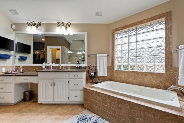 6405 Pecan Hollow Lane, Burleson, TX 76028