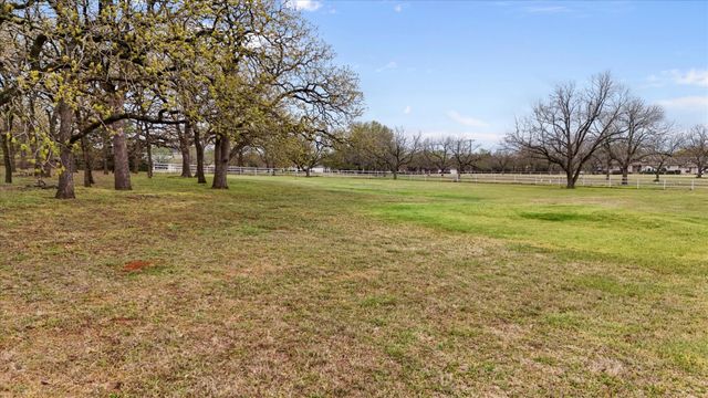 6405 Pecan Hollow Lane, Burleson, TX 76028