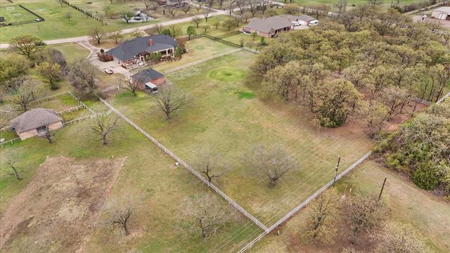 6405 Pecan Hollow Lane, Burleson, TX 76028