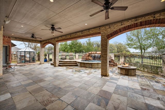 6405 Pecan Hollow Lane, Burleson, TX 76028
