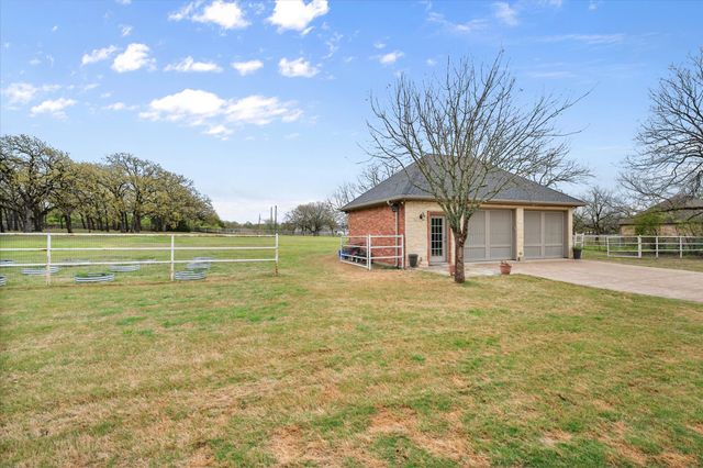 6405 Pecan Hollow Lane, Burleson, TX 76028