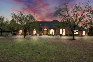 6405 Pecan Hollow Lane, Burleson, TX 76028