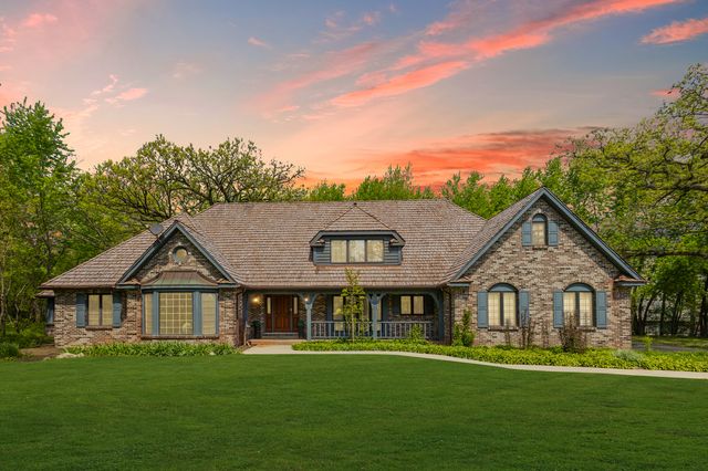 37100 N Thoroughbred Drive, Wadsworth, IL 60083
