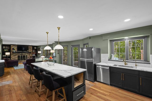 37100 N Thoroughbred Drive, Wadsworth, IL 60083