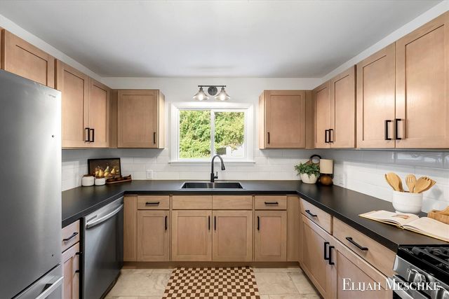 1692 Erway Road, Hastings, MI 49058