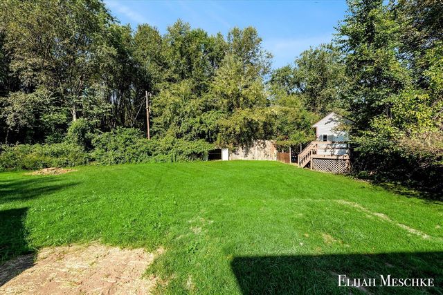1692 Erway Road, Hastings, MI 49058