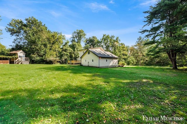 1692 Erway Road, Hastings, MI 49058