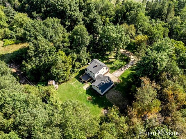 1692 Erway Road, Hastings, MI 49058