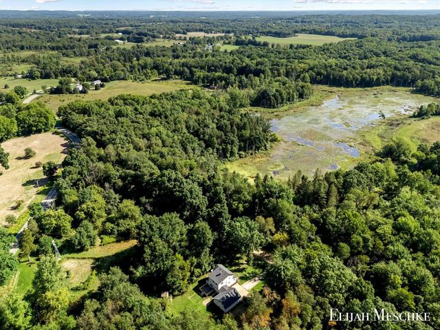 1692 Erway Road, Hastings, MI 49058