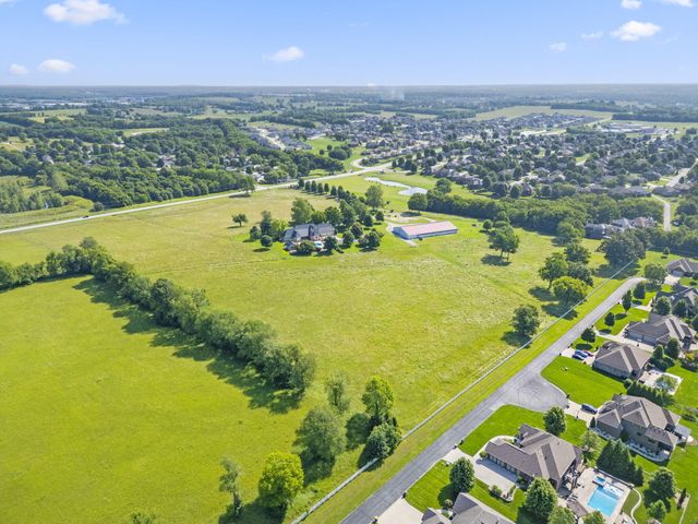 4156 East Division Street, Springfield, MO 65802