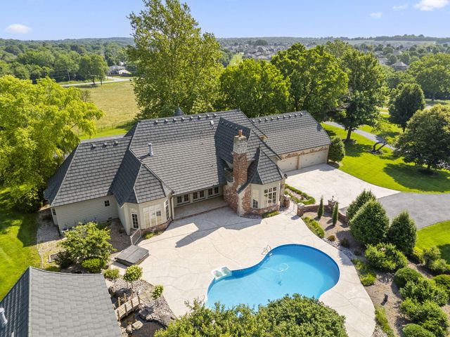 4156 East Division Street, Springfield, MO 65802