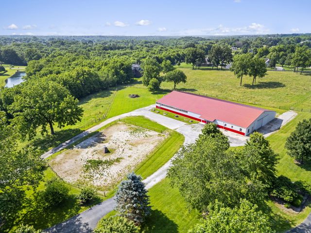 4156 East Division Street, Springfield, MO 65802