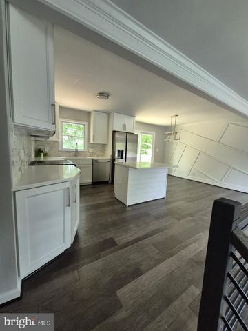 6702 STANSBURY CT, Fredericksburg, VA 22407