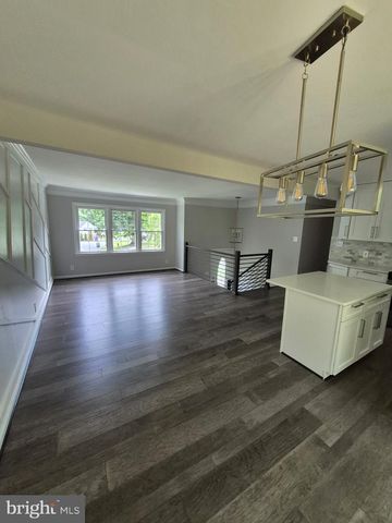 6702 STANSBURY CT, Fredericksburg, VA 22407