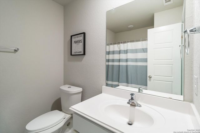 7719 BLUE GULF DR, San Antonio, TX 78223