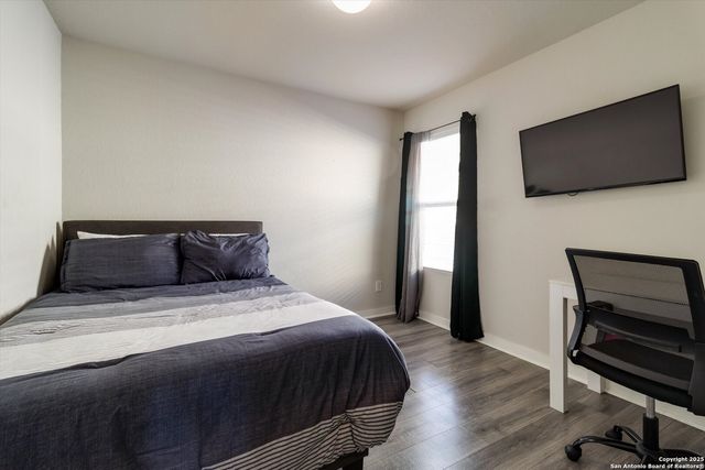 7719 BLUE GULF DR, San Antonio, TX 78223