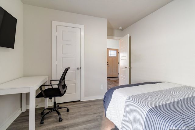 7719 BLUE GULF DR, San Antonio, TX 78223