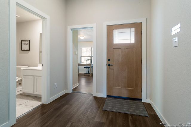 7719 BLUE GULF DR, San Antonio, TX 78223