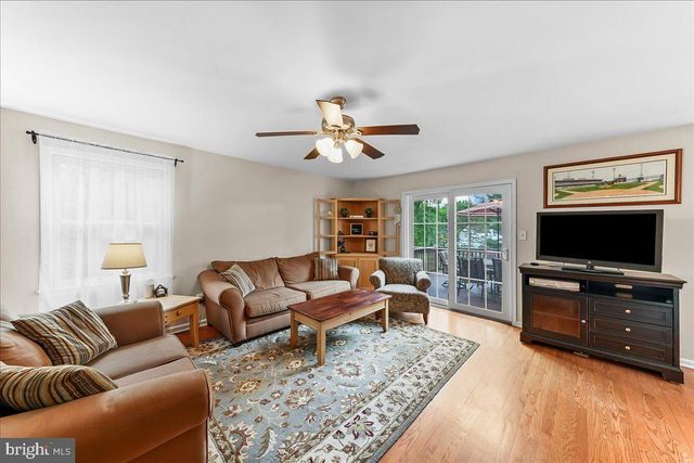 12 PEACH TREE LN, Downingtown, PA 19335
