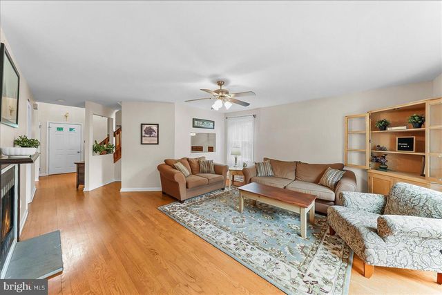 12 PEACH TREE LN, Downingtown, PA 19335