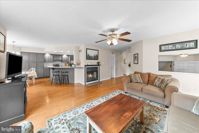 12 PEACH TREE LN, Downingtown, PA 19335