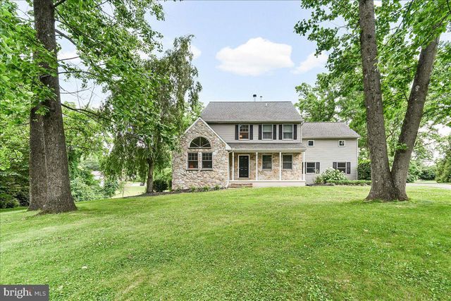 12 PEACH TREE LN, Downingtown, PA 19335