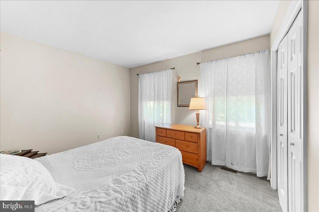 12 PEACH TREE LN, Downingtown, PA 19335
