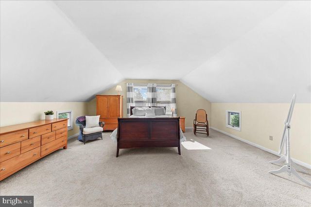 12 PEACH TREE LN, Downingtown, PA 19335
