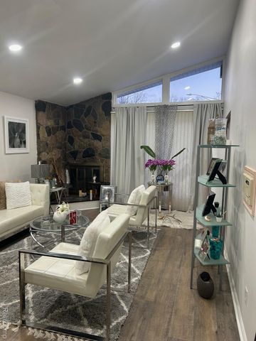 27272 Hopkins Street, Inkster, MI 48141